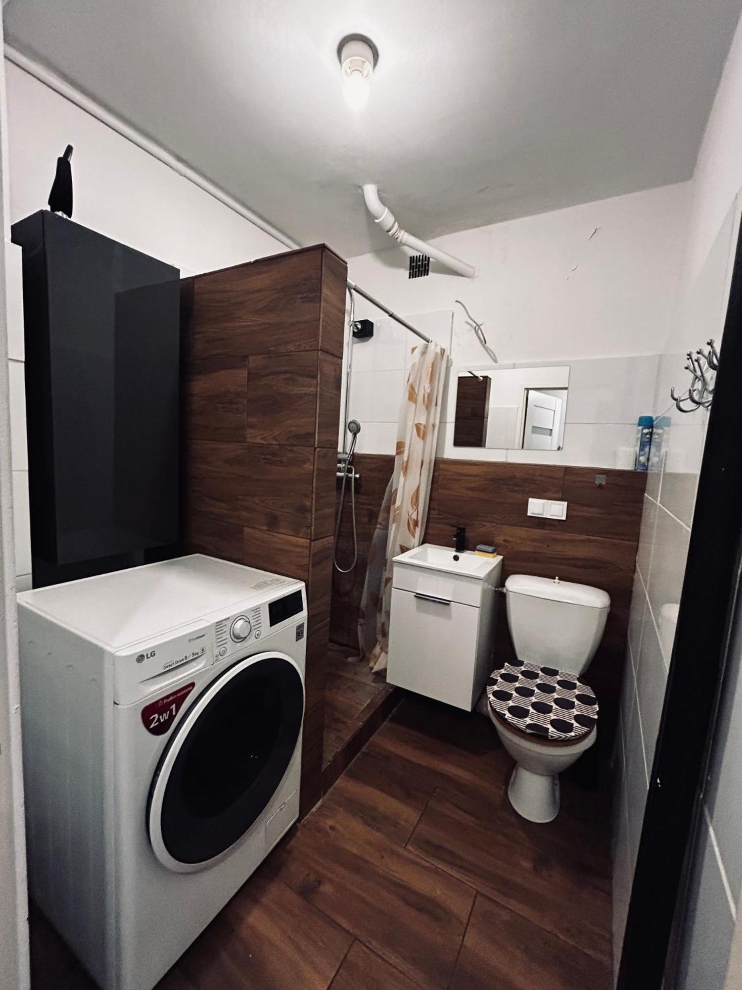 Kawalerka Blisko Srodmiescia Apartment Гданск Екстериор снимка