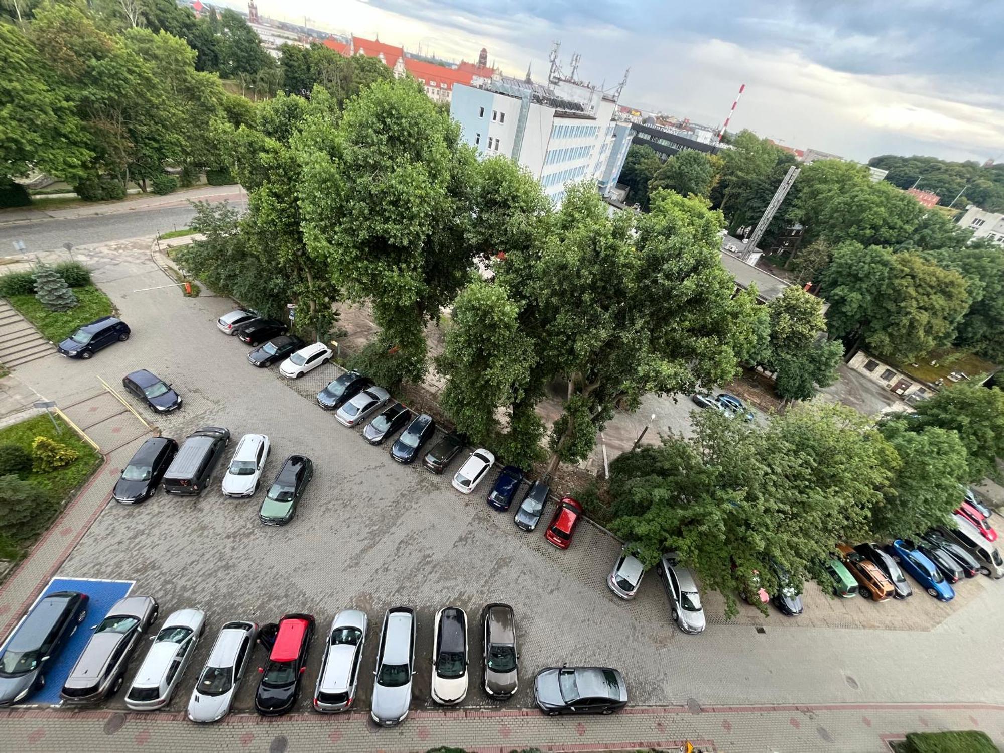 Kawalerka Blisko Srodmiescia Apartment Гданск Екстериор снимка